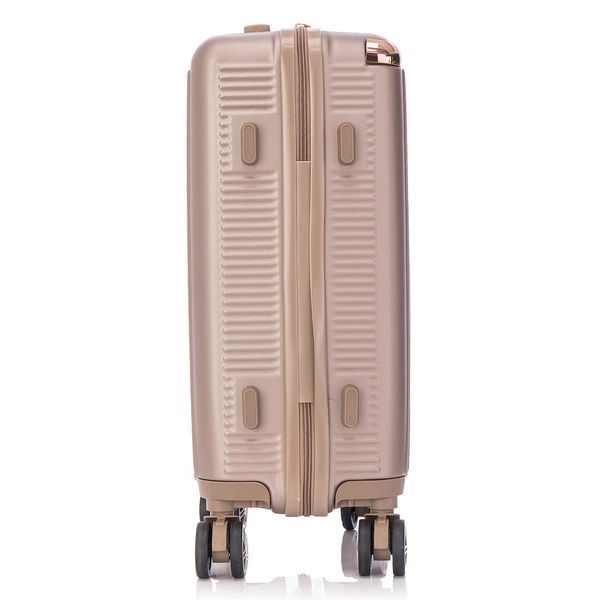 Чемодан Semi Line 20" S Шампань T5666-3 с кодовым замком, 4 колеса, ABS-пластик, ручная кладь до 38 л DAS302650 фото